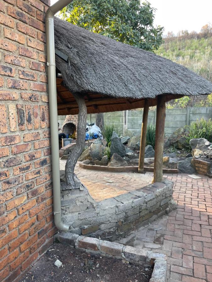 Host Hub Guest House Kempton Park Dış mekan fotoğraf