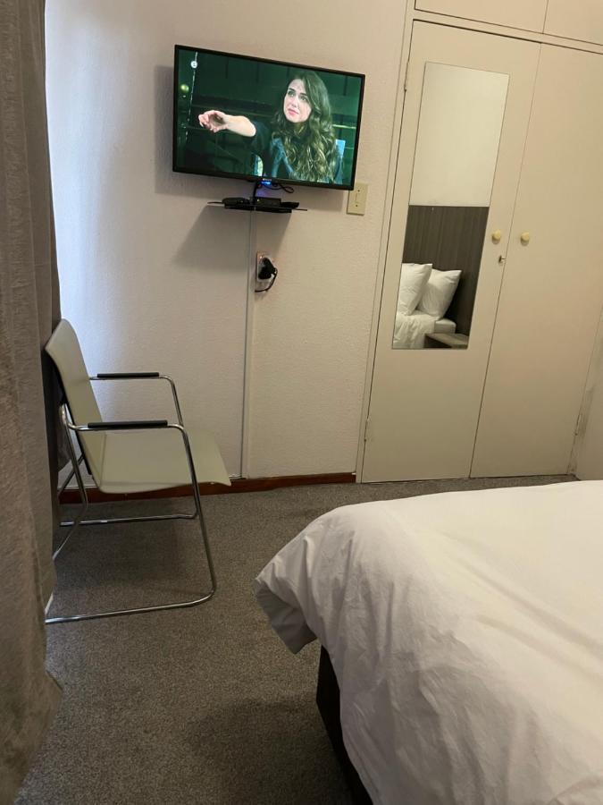 Host Hub Guest House Kempton Park Dış mekan fotoğraf