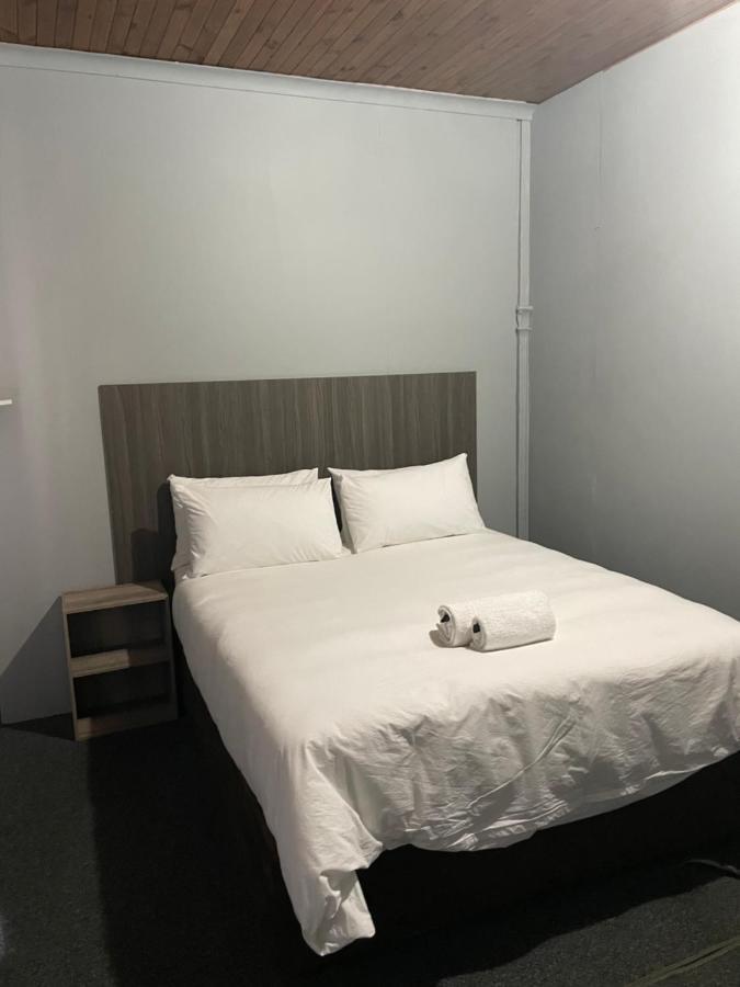 Host Hub Guest House Kempton Park Dış mekan fotoğraf