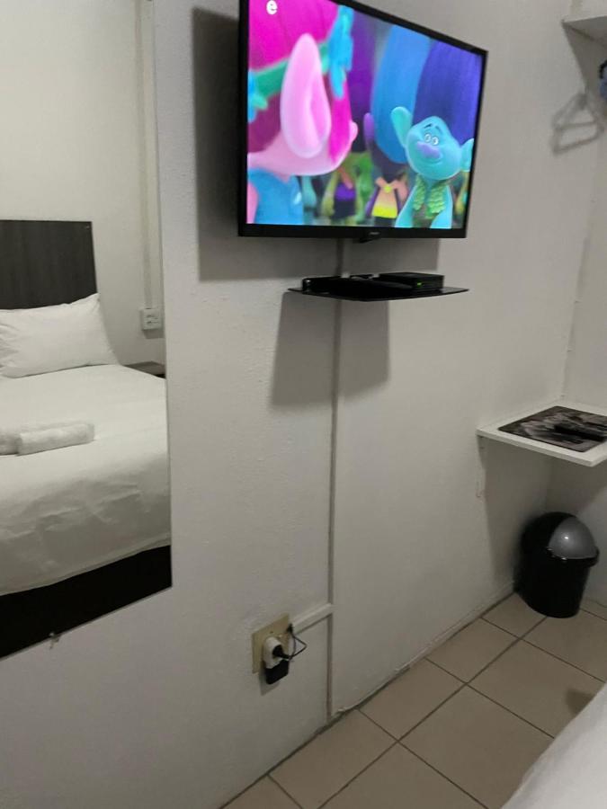 Host Hub Guest House Kempton Park Dış mekan fotoğraf